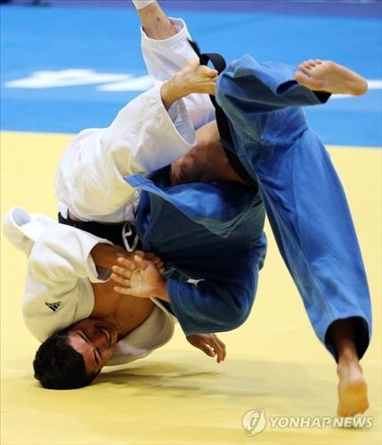 (LEAD) (Asiad) S. Korean judokas earn three bronze medals on first day - 2