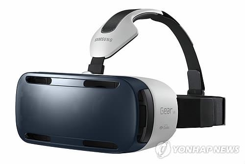 Samsung's VR headset said to hit shelves around the globe this year: sources - 2