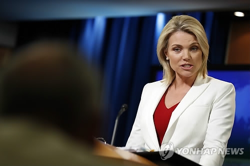 This AP file photo shows State Department spokeswoman Heather Nauert speaking during a press briefing at the department in Washington on Aug. 9, 2017. (Yonhap)