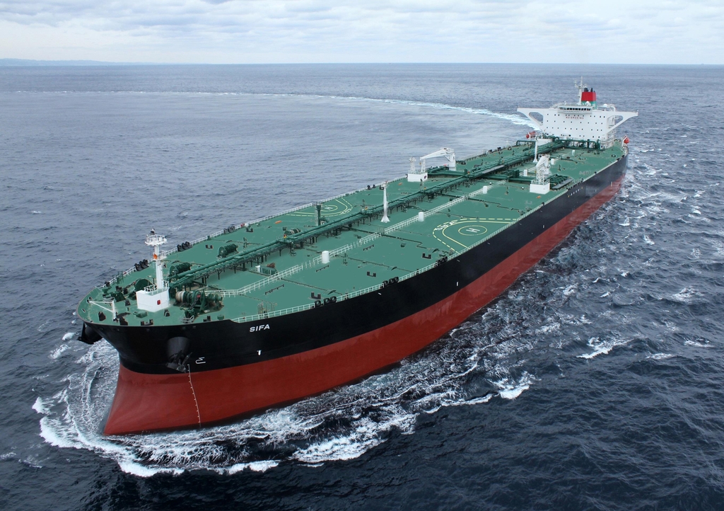 This photo, provided by Korea Shipbuilding & Offshore Engineering Co., on March 15, 2021, shows a crude carrier built by Hyundai Heavy Industries Co. (PHOTO NOT FOR SALE) (Yonhap)