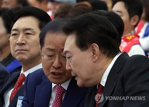 Yoon, Daegu mayor met to discuss post-election matters: sources