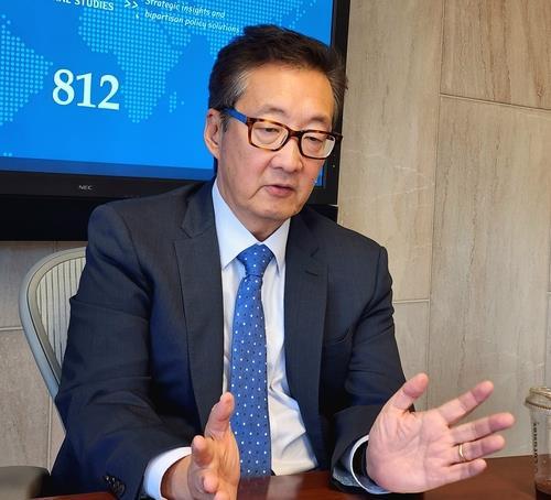 Victor Cha, senior vice president for Asia and Korea Chair at the Center for Strategic and International Studies (CSIS), speaks during an interview with Yonhap News Agency at CSIS headquarters in Washington on Oct. 5, 2023. (Yonhap)