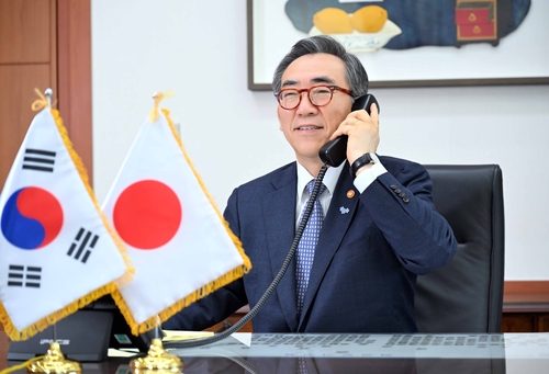 韓日外相が電話会談　韓中日首脳会談向け協力確認