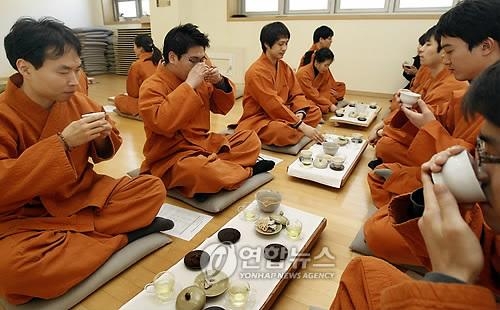 <템플스테이 10년..참가자 70만명 돌파>1