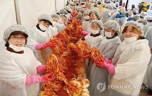 한국김치 중국 수출길 열린다…중국 위생기준 개정(종합) - 2