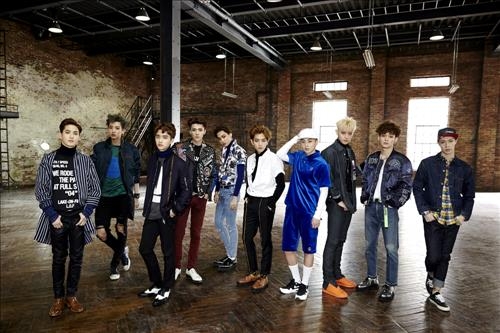 엑소, 2집 첫 주문량 50만장 돌파…대기록 달성할까 - 2