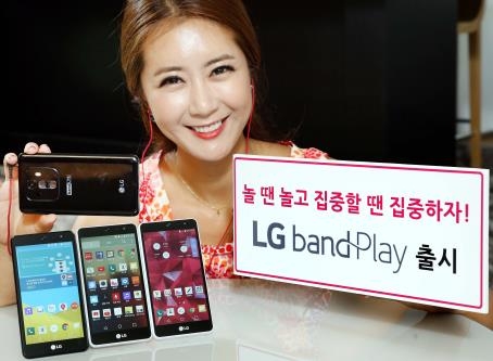 30만원대 스마트폰 'LG 밴드 플레이' 출시 - 2