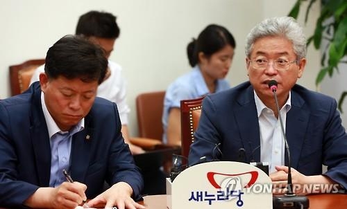 '해킹' 대치격화…"안보자해행위"vs"특검·국조추진" - 2