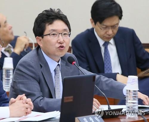 김용태, '대기업 인터넷은행 사업 허용' 입법추진 - 2