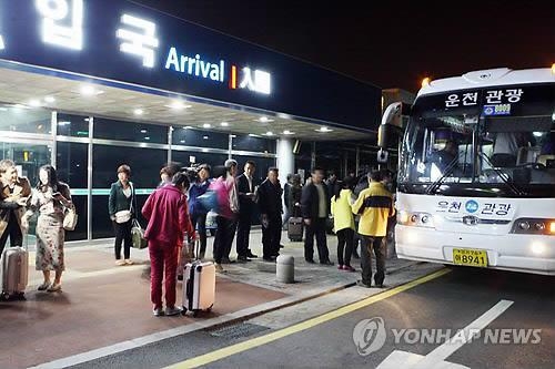 인천항 중국 카페리관광객 유치 안간힘…마케팅 강화 - 2
