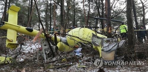 김제 추락 헬기, 이르면 오늘 기체 운반 - 2