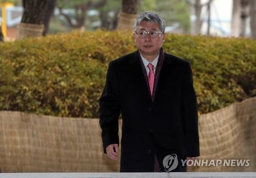 '靑문건 유출' 조응천, 더민주 입당…文의 마지막 영입 - 2