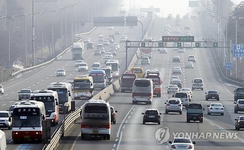 설, 서울→강릉 귀성길 전년보다 1시간 40분 빨라질 듯 - 2