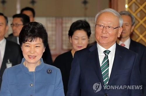 국정원 '對北' 새 라인업…1∼3차장에 국정원·檢·軍출신 - 2