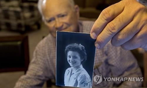71년 만에 재회한 2차대전의 연인들…"내 생애 가장 멋진 일" - 3
