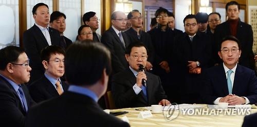 靑 "상황엄중" 신중대응…南南갈등 노린 北도발 경계 - 3