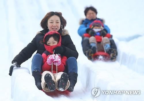 "겨울아, 안녕!"…봄 앞두고 겨울축제들 속속 퇴장 - 3