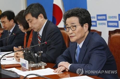 野 "홍용표 자진사퇴 않으면 해임건의안 등 강력대응" - 2