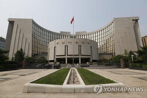 中 인민은행, 위안화 가치 40일 만에 최대폭 절하…0.164%↓(종합) - 2