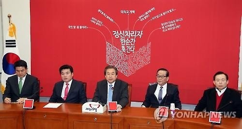 靑 "필리버스터에 與내분까지"…노기 억누른채 한숨만 - 3