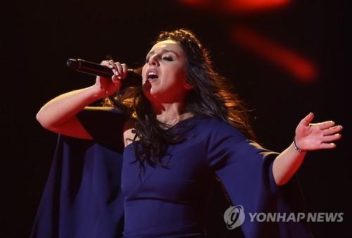 크림반도 뺏긴 우크라이나, 노래로 '앙숙' 러시아에 복수 - 3