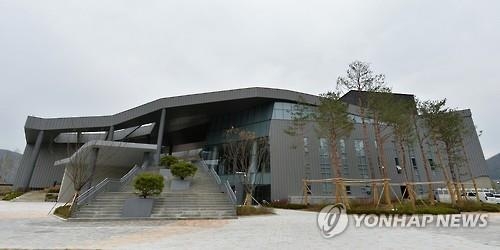 '아리랑 문화의 중심' 정선아리랑센터 19일 개관 - 2