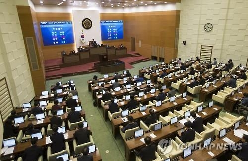 노래방·병원·자기식당…지방의회 업무추진비 '흥청망청' - 4