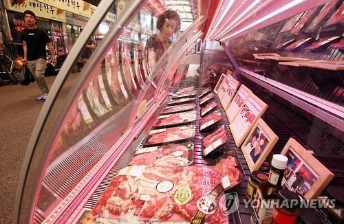 '고공행진' 쇠고기에 마늘도 껑충…밥상물가 비상 - 2