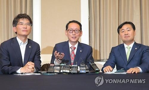 여야, 원구성 법정시한 5일 남기고 '진흙탕 싸움'으로 - 2