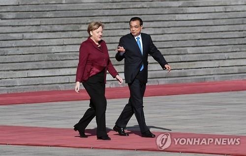 메르켈 이달 방중…中, '시장경제지위' 협력 요청할듯 - 2