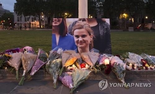 피습사망 英의원,두 아이 엄마에 인권활동가 출신 노동당 '샛별'(종합) - 2