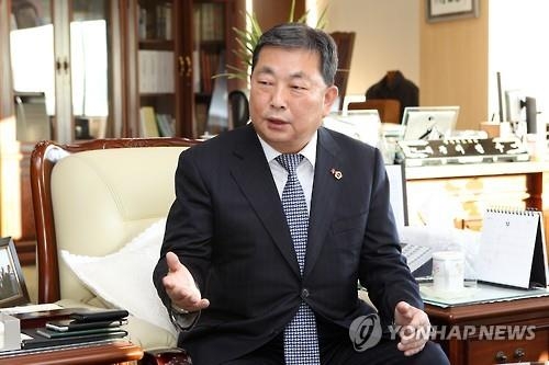 후보등록제 공론화…충북도의회 교황선출식 의장선거 바뀌나 - 2
