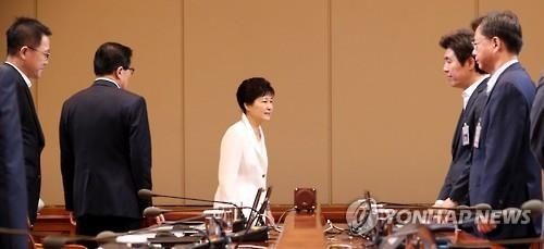'패키지 처방' 내놓은 朴대통령…국민통합·TK 민심잡기(종합) - 4