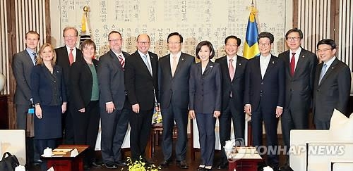 의원들, 북유럽行 러시…'한국 미래 롤모델' 찾기 - 3