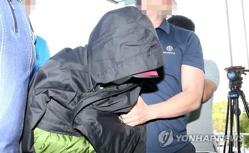 "돈 갚지 않을 것 같아서"…50대女 살해 70대 징역 16년 - 3