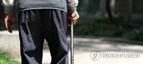 '고령 사회' 강원도…1년 사이 더 늙었다 - 2