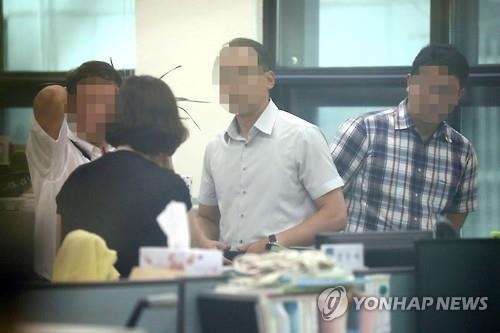 '3억 뇌물' 인천교육청 간부 기소…사용처 계속 수사 - 2