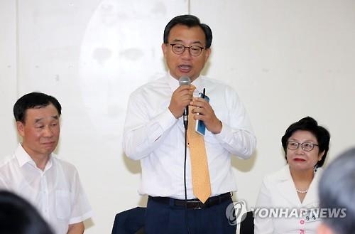 이정현 "고압적 조사·감사관행 뜯어고친다"…당정협의도 추진 - 2
