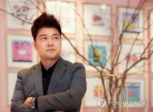 연합뉴스와 인터뷰한 전현무