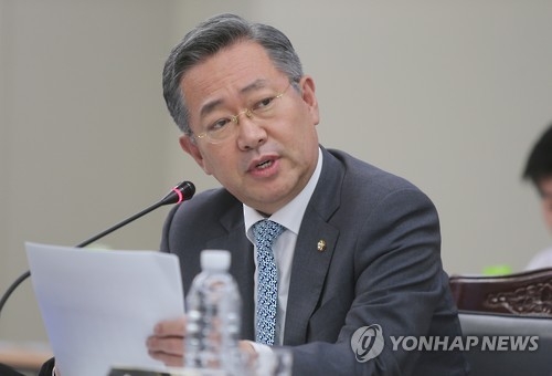 "올해 공무원 성매매사범 폭증…8개월간 128명 적발" - 2