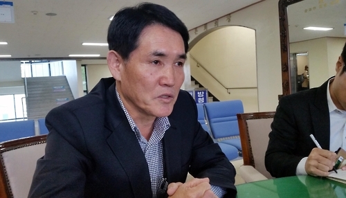 배병돌 김해시의회 신임 의장