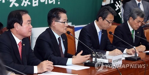 <트럼프 당선> 정치권도 쇼크…여야, 일제히 긴급회의 - 3