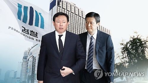 경영권 분쟁 중인 신동빈 롯데 회장(왼쪽)과 형 신동주 전 일본 롯데홀딩스 부회장