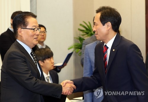 박지원 비대위원장(좌)과 우상호 원내대표(우)