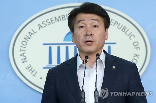 野, 차은택 기소에 "朴대통령도 강제수사"…與, 논평없어 - 1