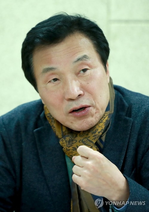 2野 '빅텐트론' 놓고 신경전…추미애 선공에 박지원 즉각 반격 - 3