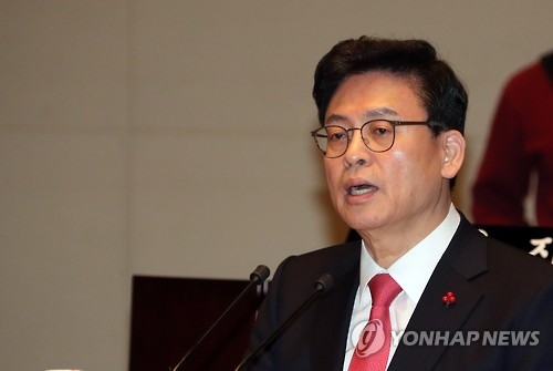정우택 "보수정권 재창출에 온몸 던지겠다"…교섭단체 연설 - 1