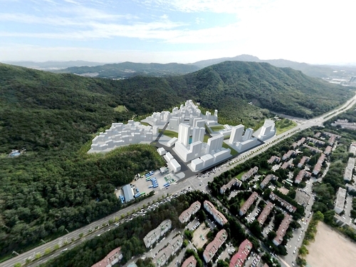 서울 구룡마을, 판자촌 벗고 2020년 아파트로…연내 주민 이주 - 1