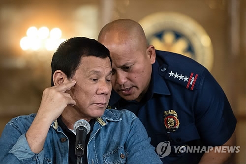 두테르테 "마약과의 전쟁, 임기 동안 계속"