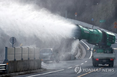 구제역 방역 모습.